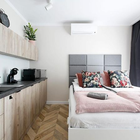 Partnerapart Rakowicka 14 Apartment Krakow Bagian luar foto